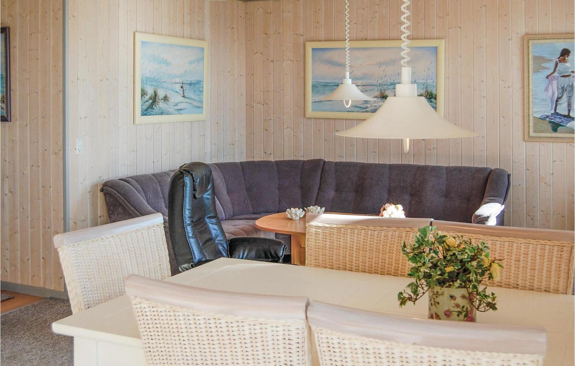 2 Bedroom Gorgeous Home In Hvide Sande Havrvig Dış mekan fotoğraf