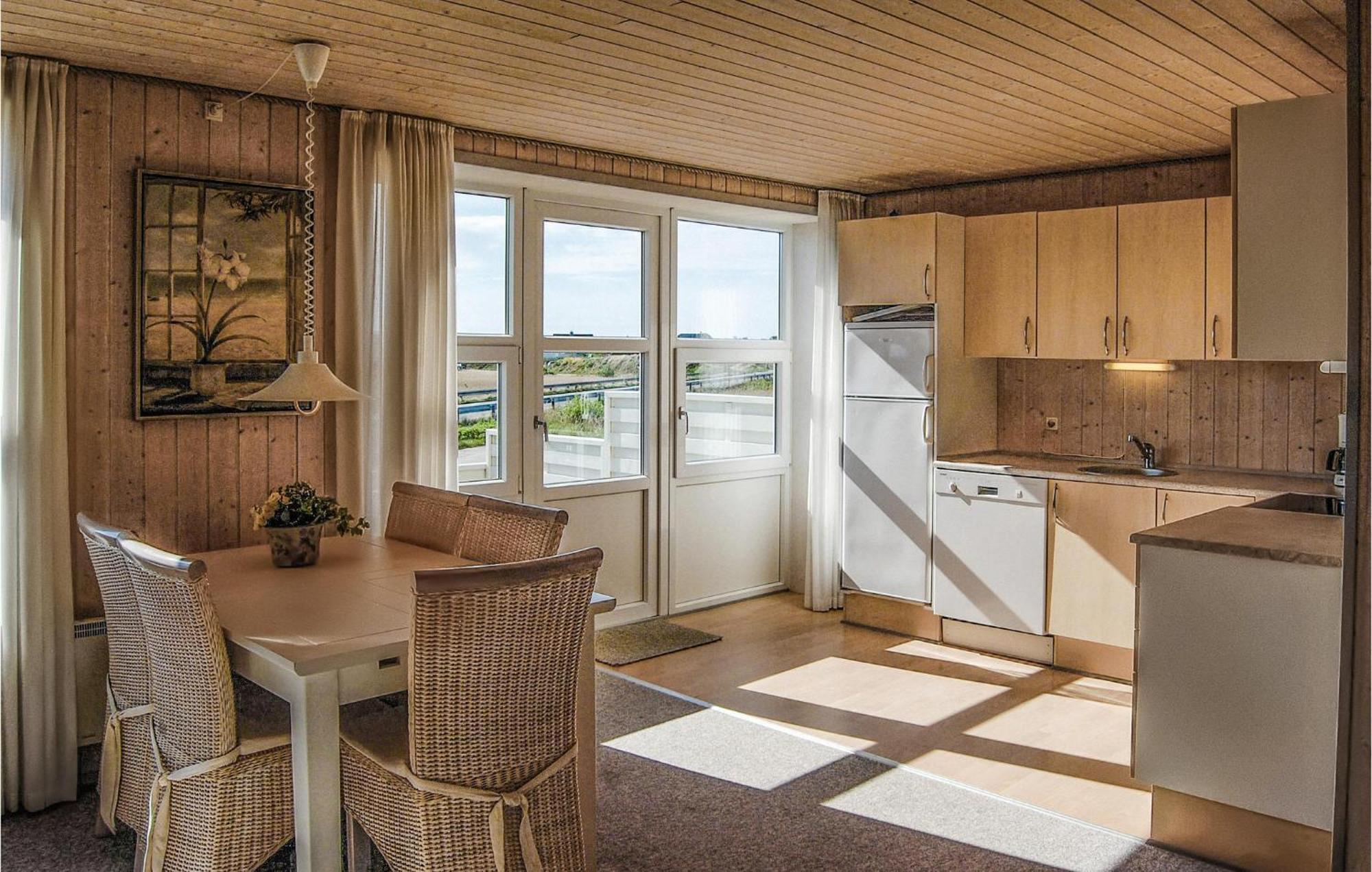 2 Bedroom Gorgeous Home In Hvide Sande Havrvig Dış mekan fotoğraf