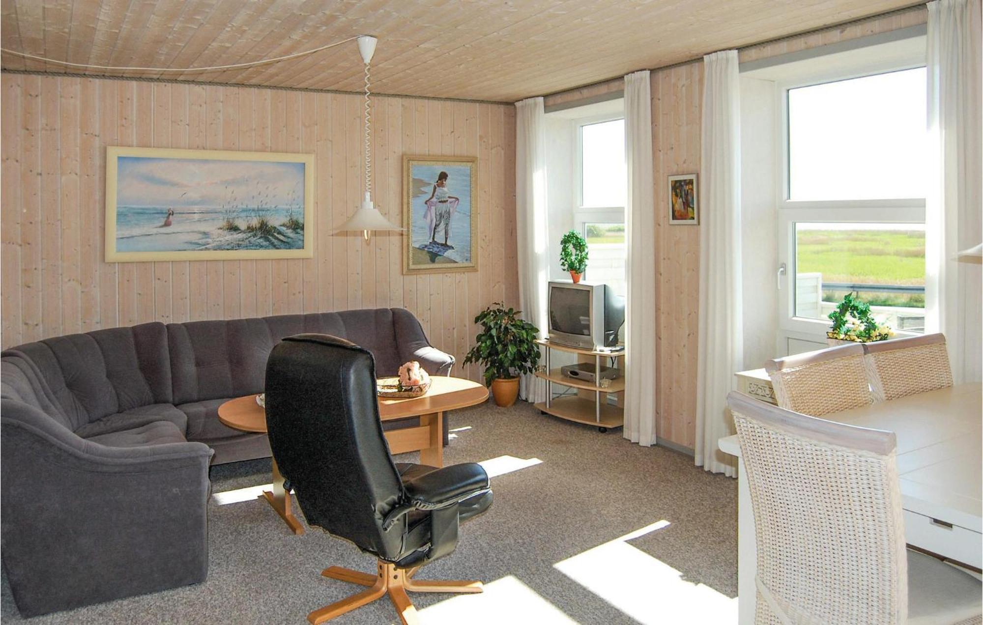 2 Bedroom Gorgeous Home In Hvide Sande Havrvig Dış mekan fotoğraf